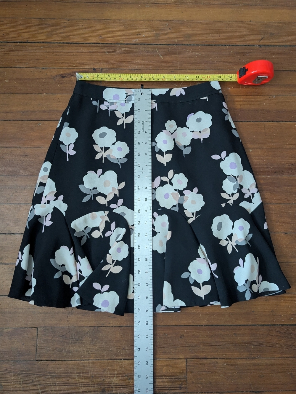 Kate Spade Rules Floral Skirt In Black And Multicolor Size 2 - Picture 7 of 7